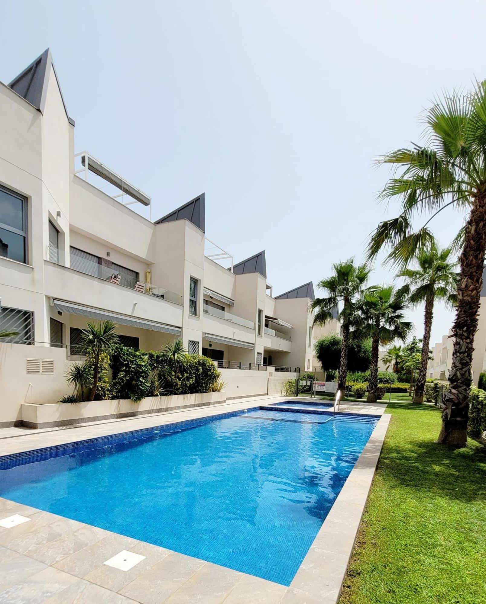 Pmt01 - Modern, Luxury With Heated Pool Lägenhet Torrevieja Exteriör bild